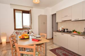 Apartments with kitchen and bath